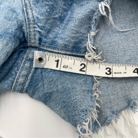 Levi’s Womens 501 Button Fly Camo Print Cutoff Denim Jean Shorts Size 32 (US 14) - Picture 11 of 12